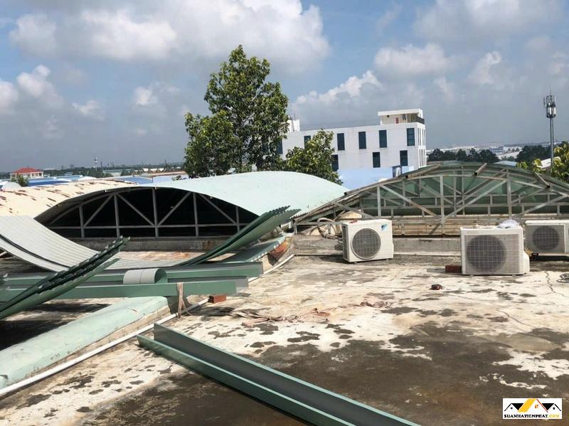 Sửa chữa mái tôn tại tphcm